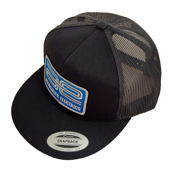 Team Associated AE Logo Trucker Hat, flat bill, black